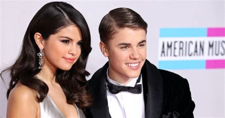 Why Did Selena Gomez and Justin Bieber Break Up? POPSUGAR Celebrity