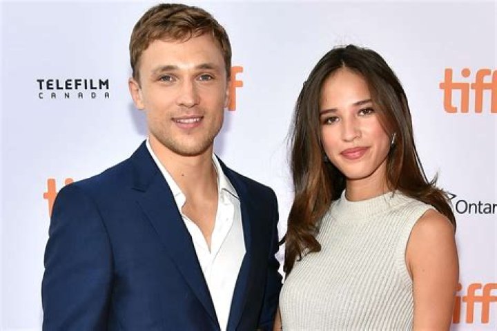 William Moseley And Kelsey Chow