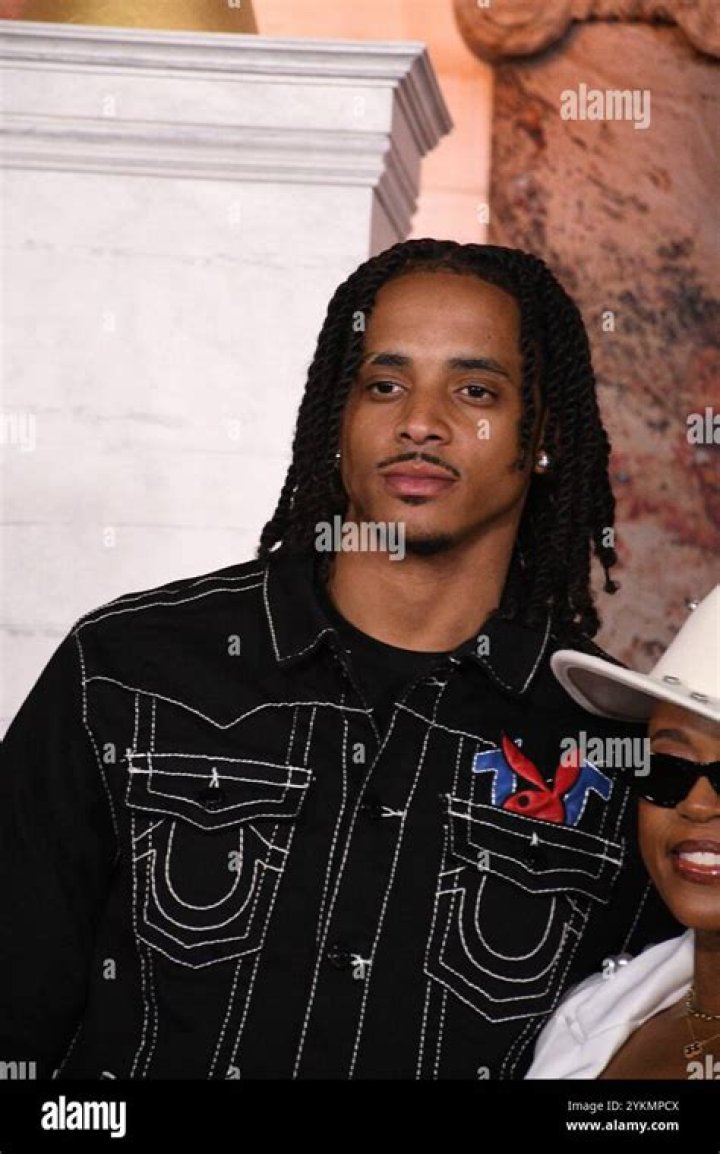 Wondering About Corde Broadus's Girlfriend? Well, Get Acquainted to His