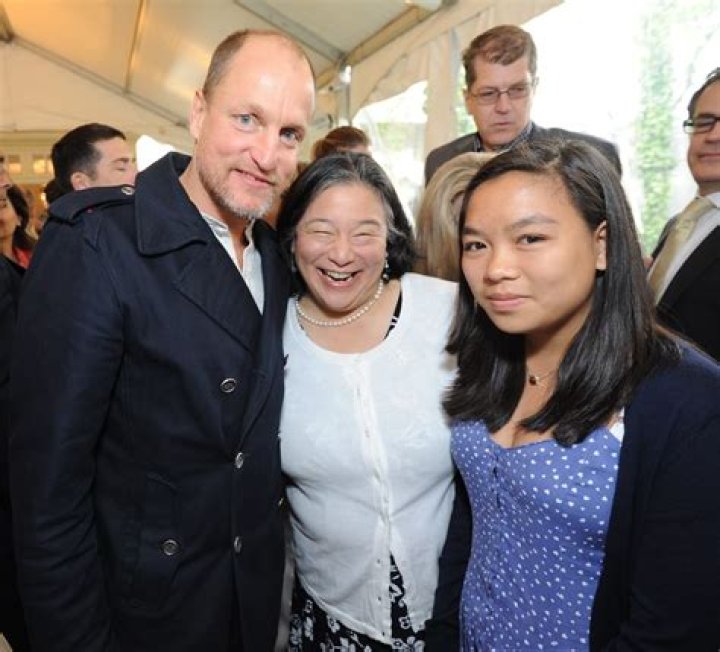 Woody Harrelson, Tina Tchen and her daughter Emma White Ho&hellip; Flickr