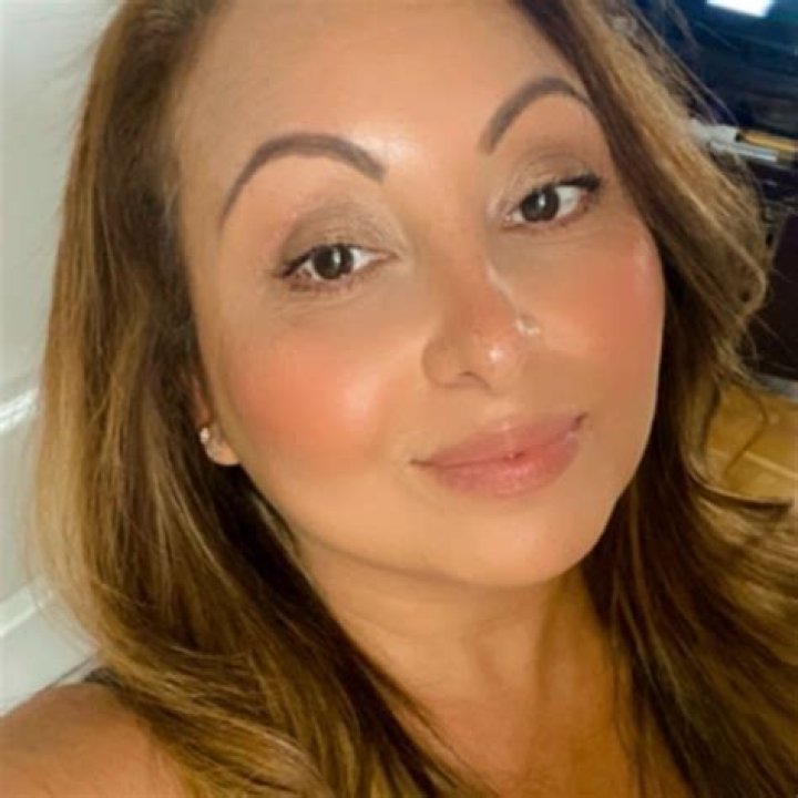 Yanira Torres Net Worth 2024 Wiki Bio, Married, Dating, Family, Height