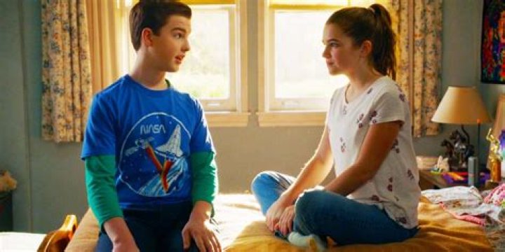 Young Sheldon Season 6 Makes Amy’s Big Bang Theory Introduction Weirder