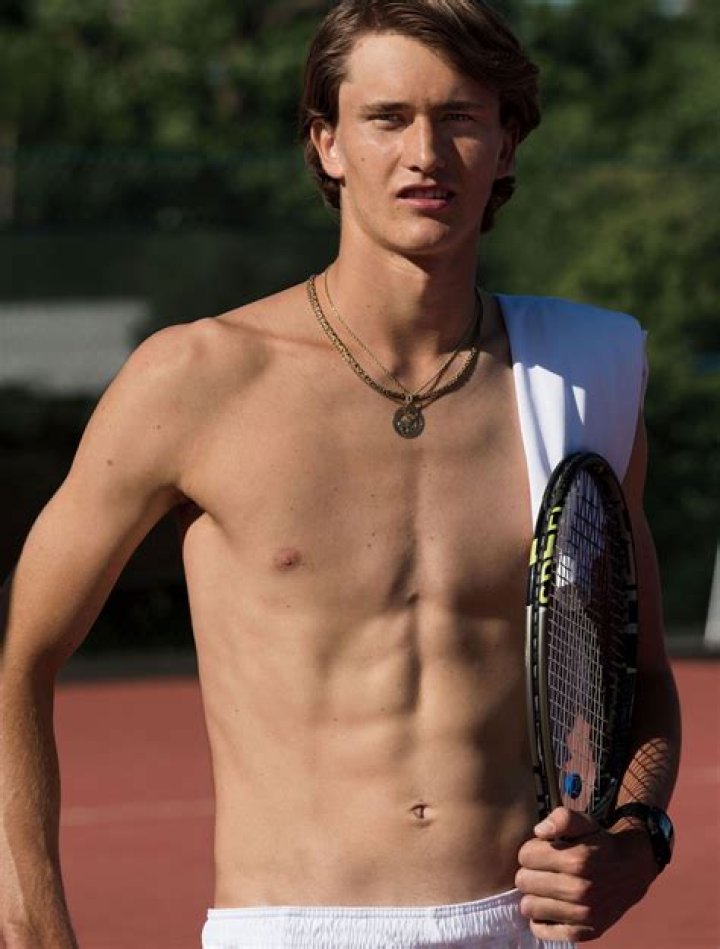 Zverev's former girlfriend to give birth to Sascha's baby soon while he